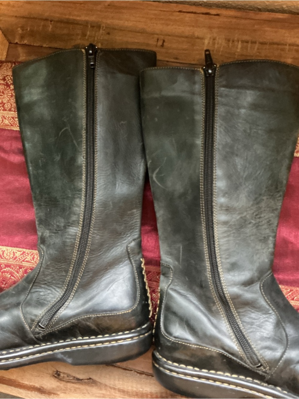 Born Leather Tall Boots
Size: 8 / EU 39 Black - Picture 11 of 16